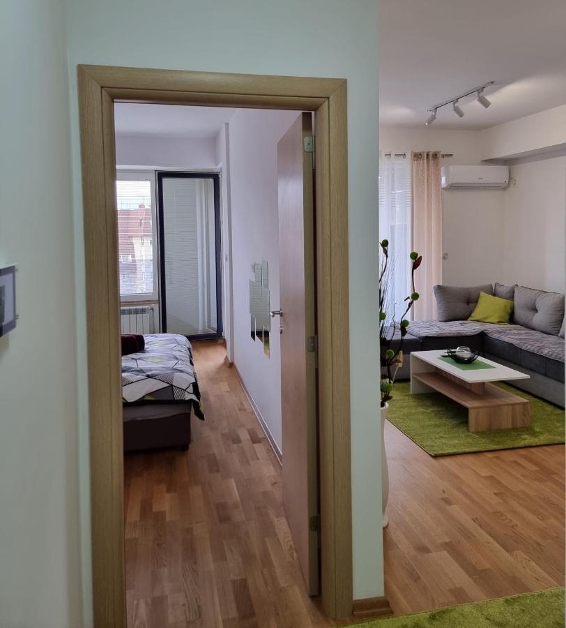 Modern & Trendy Apartment Skopje Exteriör bild