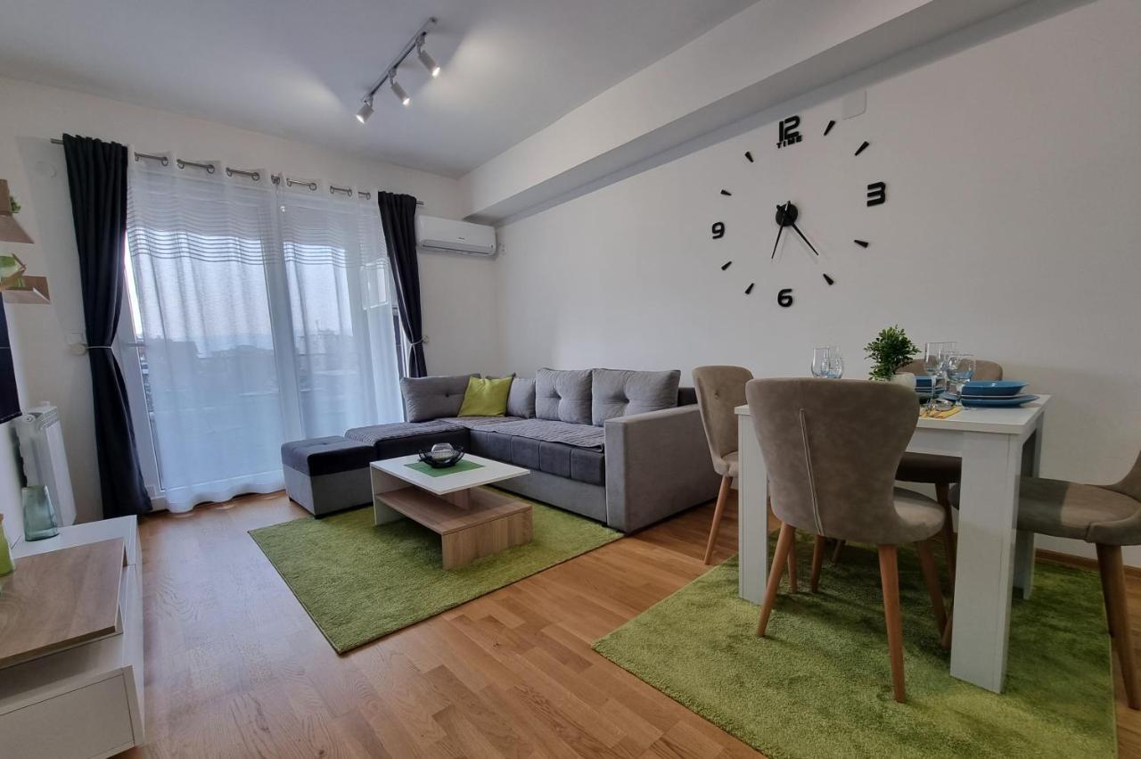 Modern & Trendy Apartment Skopje Exteriör bild