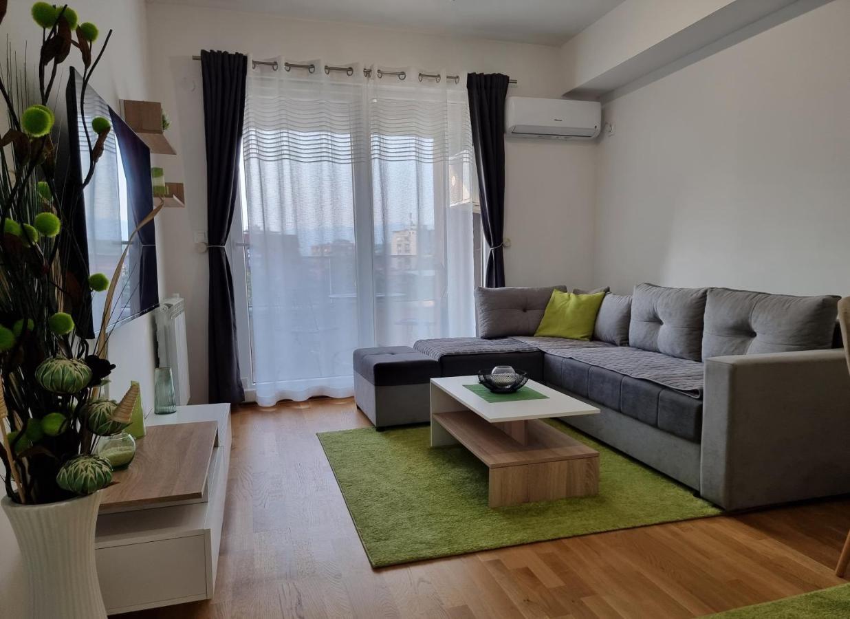 Modern & Trendy Apartment Skopje Exteriör bild