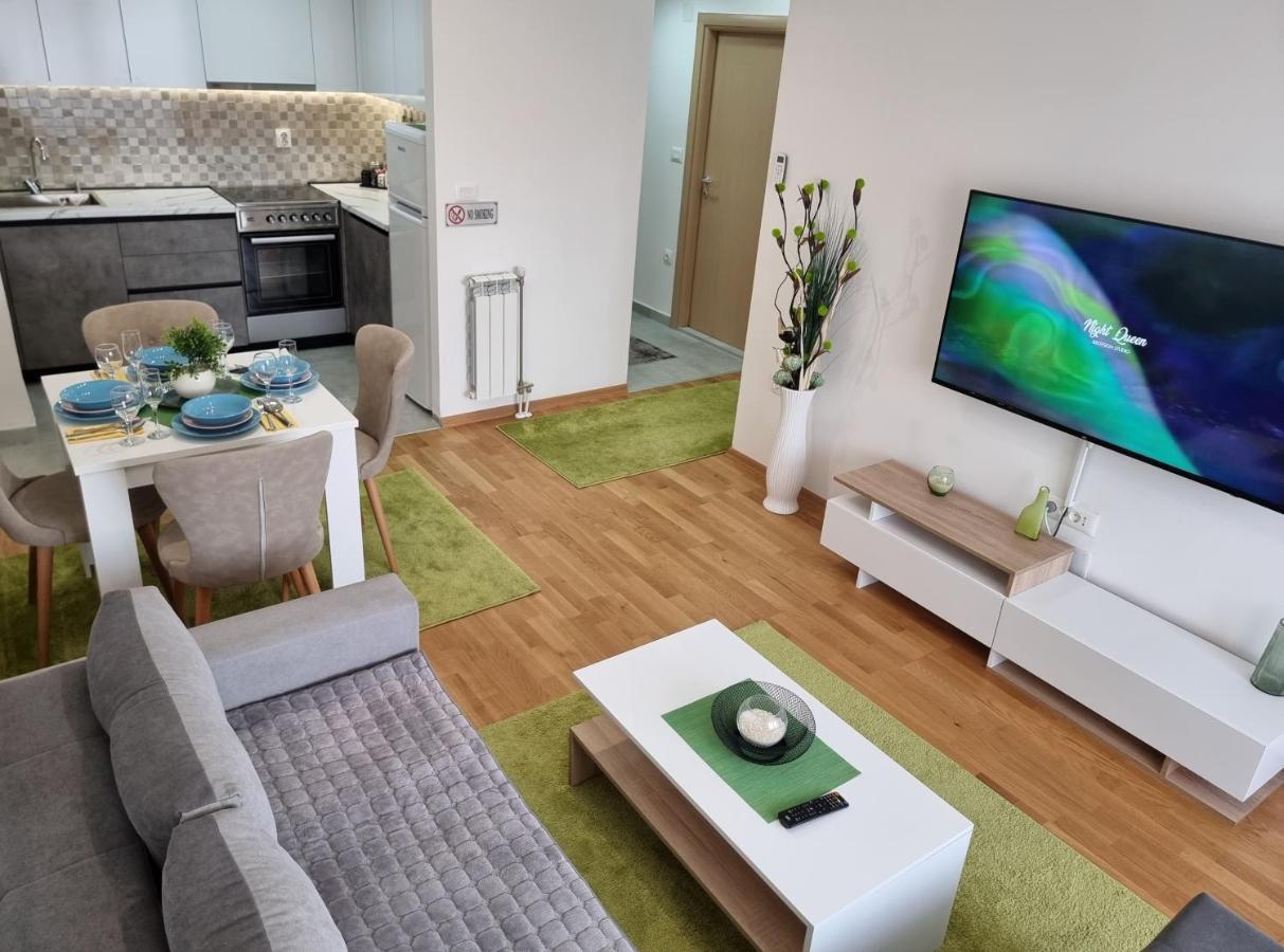 Modern & Trendy Apartment Skopje Exteriör bild